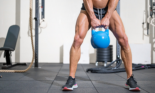 kettlebell-szemelyi-edzes-szemelyi-edzo-studioban